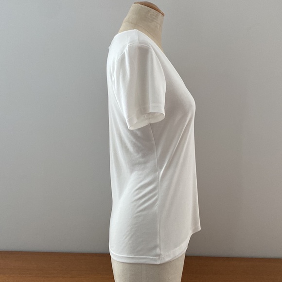 Lucky Brand 🍀 short sleeved ivory v neck top with wrap style & side tie. Size S - Picture 3 of 13